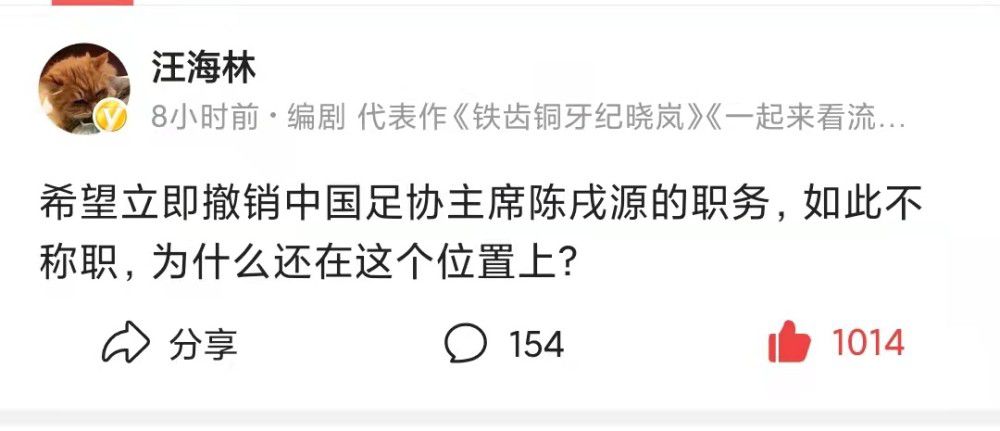 叶辰这边挂了电话，萧常坤已经胃口大开的撸起串来了。